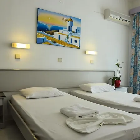Aparthotel Lagonas