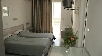 Lagonas Aparthotel 2*