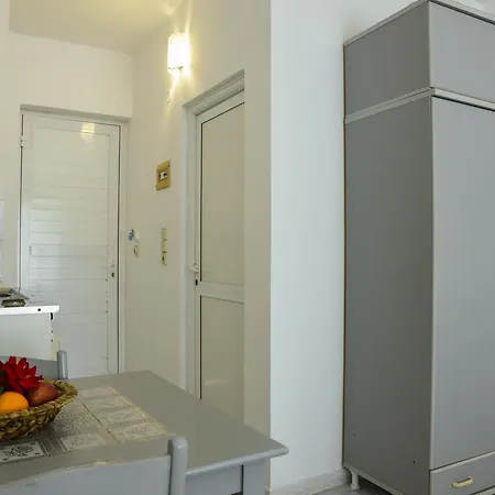 Lagonas Aparthotel