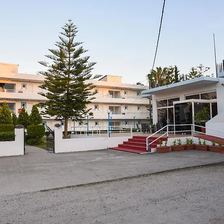 Aparthotel Lagonas