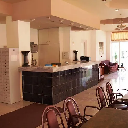Lagonas Aparthotel