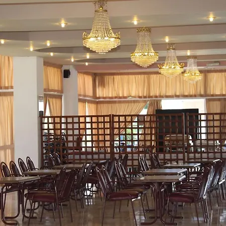 Aparthotel Lagonas 2*